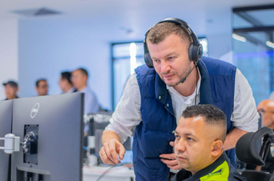 Santi Montoya Senado